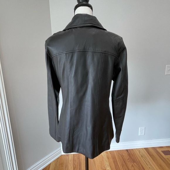 Winlit leather zippered jacket in a size medium - Picture 7 of 14